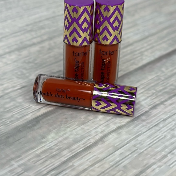 TARTE, shape, tape, corrector: shade, Red - Picture 2 of 3